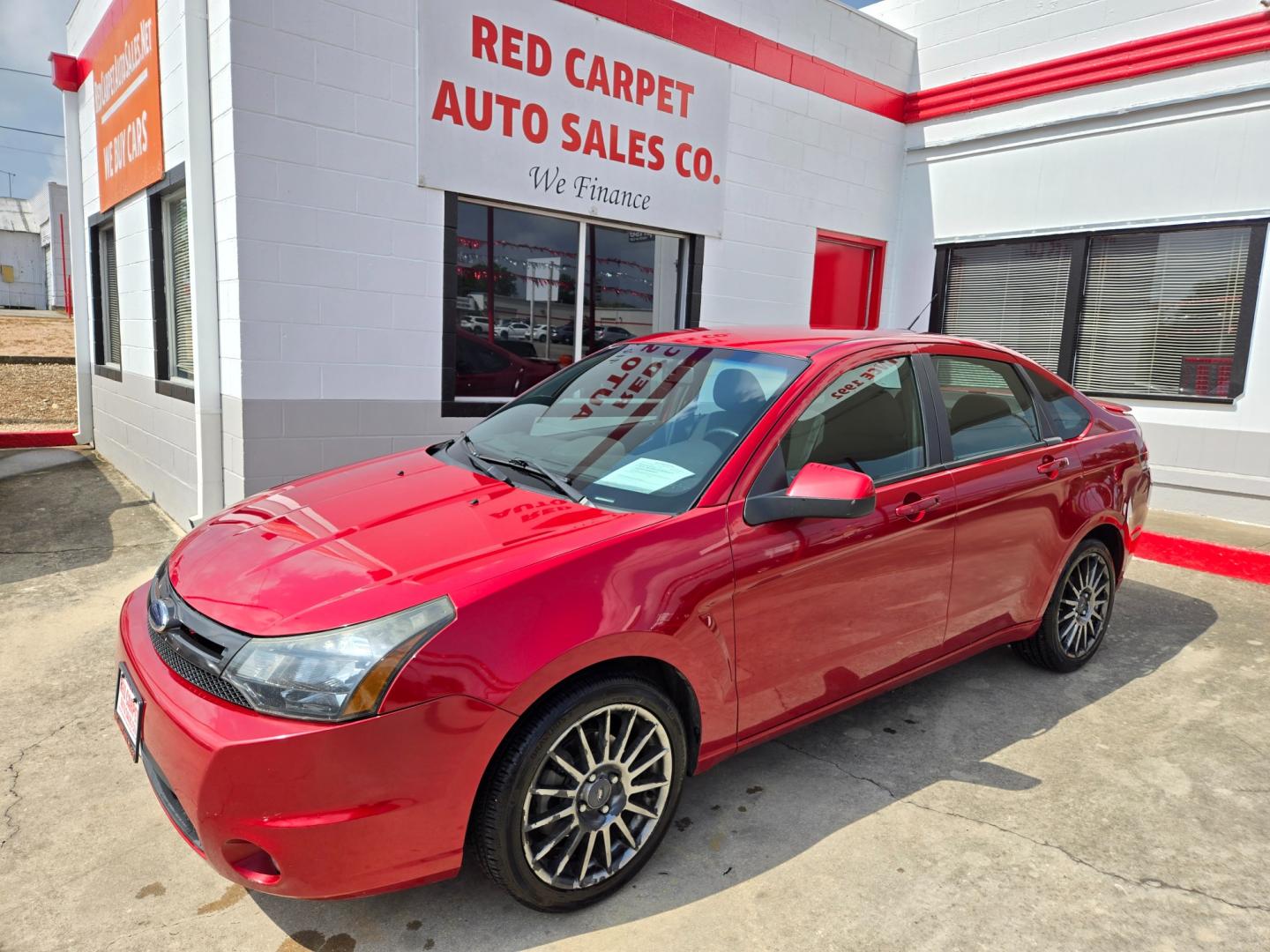 2010 Ford Focus (1FAHP3GN7AW) with an 2.0L I4 F DOHC 16V engine, Automatic transmission, located at 503 West Court, Seguin, TX, 78155, (830) 379-3373, 29.568621, -97.969803 - 2010 Ford Focus SES Sedan with a 2.0L I4 F DOHC 16V, Automatic, Tilt, Cruise, AM/FM/CD/AUX Stereo, Power Windows, Locks and Side Mirrors, Bluetooth, Alloy Wheels, Rear Defroster and more!! - Photo#0